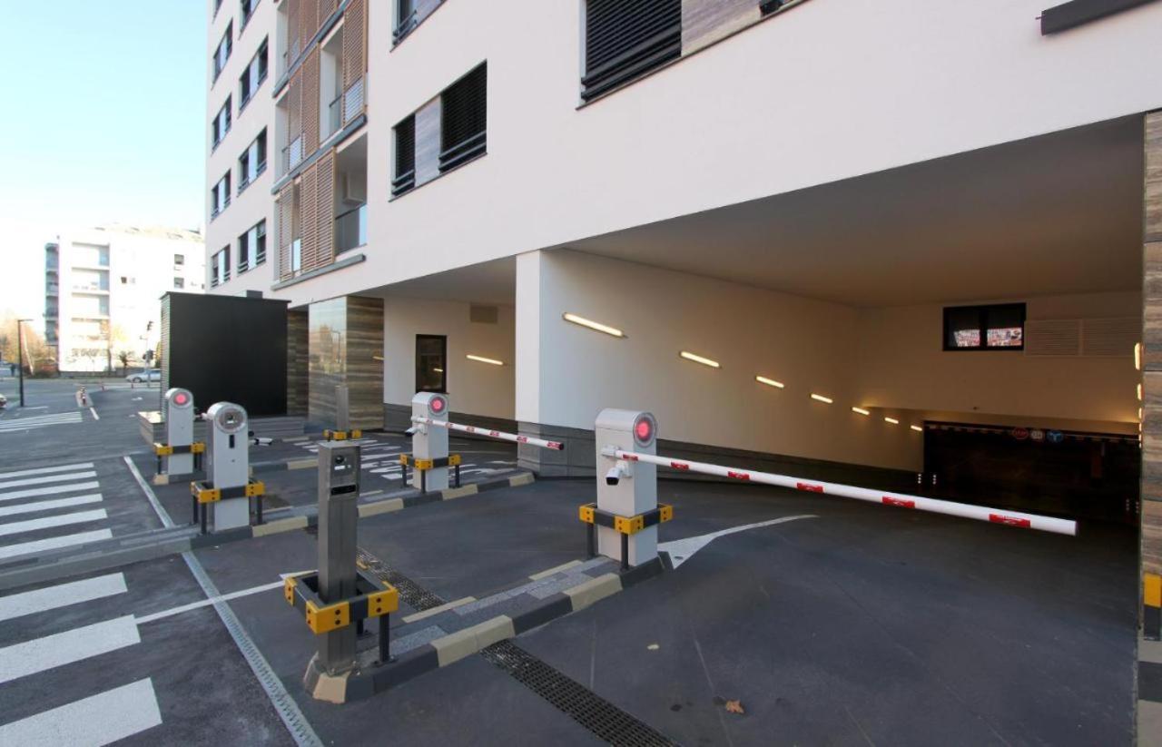 Apartment Sun City 2 Belgrado Exterior foto